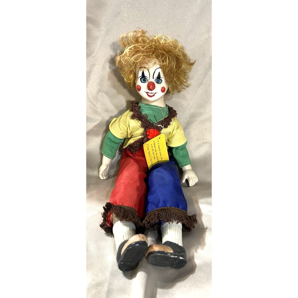VTG Musical Clown "Send in the Clowns" 18" Porcelain Extremities Cloth Mid(2547)
